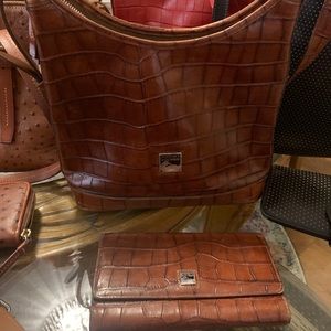 Dooney & Bourke handbag